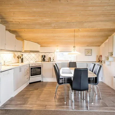 Ferienhaus Holiday Henne Lxvii